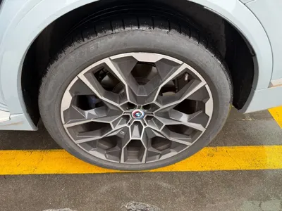 BMW X7 2025, 18476 км, за 87822.09 USD - фото 7