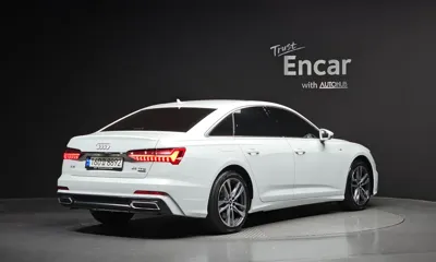 Audi A6 2022, 41493 км, за 25702.01 USD