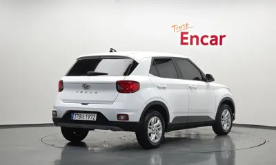 Hyundai Venue 2023, 18043 км, за 15401.56 USD