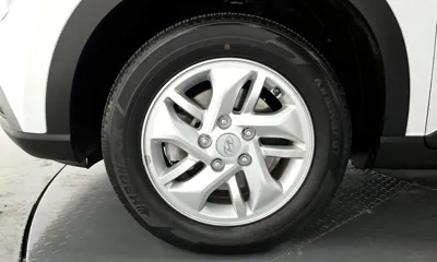Hyundai Venue 2023, 18043 км, за 15401.56 USD