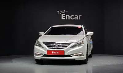 Hyundai Sonata 2013, 107292 км, за 3547.03 USD