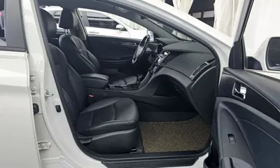 Hyundai Sonata 2013, 107292 км, за 3547.03 USD - фото 11