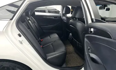 Hyundai Sonata 2013, 107292 км, за 3547.03 USD - фото 12