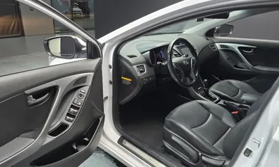 Hyundai Avante 2016, 53044 км, за 5448.34 USD - фото 10