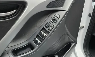 Hyundai Avante 2016, 53044 км, за 5448.34 USD - фото 19