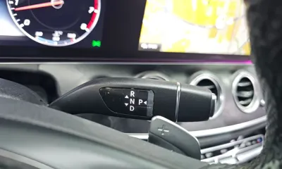 Mercedes-Benz E-Class 2017, 53338 км, за 15091.24 USD - фото 9