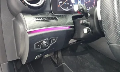 Mercedes-Benz E-Class 2017, 53338 км, за 15091.24 USD - фото 28