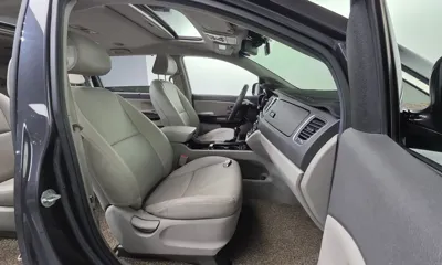 Kia Canival 2016, 158929 км, за 6502.89 USD - фото 10