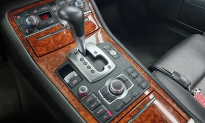 Audi A8 2009, 83720 км, за 4304.63 USD - фото 9