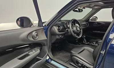 MINI Clubman 2018, 53684 км, за 10245.91 USD - фото 11