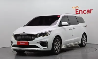 Kia Canival · 2019 год