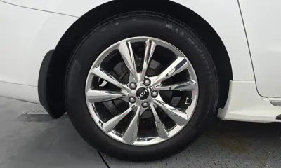 Kia Canival 2019, 186336 км, за 7794.32 USD