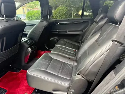 Mercedes-Benz R-Class 2017, 130000 км, за 12948.54 USD