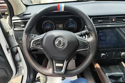 Dongfeng Fengon 580 2017, 69200 км, за 4649 USD