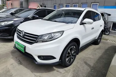 Dongfeng Fengon 580 · 2017 год
