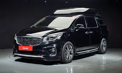 Kia Canival · 2019 год