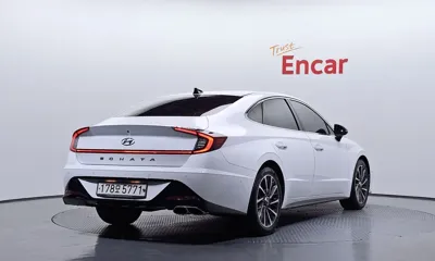 Hyundai Sonata 2020, 66894 км, за 12312.71 USD
