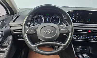 Hyundai Sonata 2020, 66894 км, за 12312.71 USD - фото 13