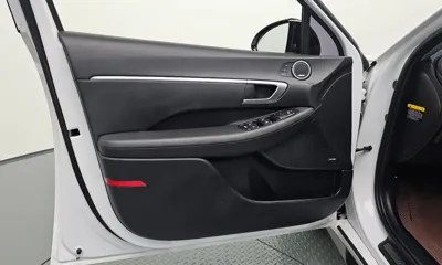 Hyundai Sonata 2020, 66894 км, за 12312.71 USD - фото 24
