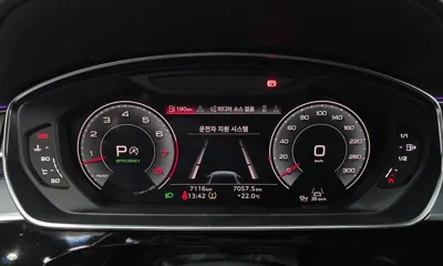 Audi A8 2023, 7116 км, за 63648.24 USD - фото 8