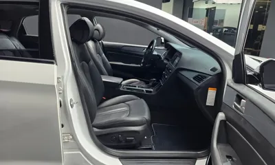 Hyundai Sonata 2015, 122800 км, за 5842.2 USD - фото 11