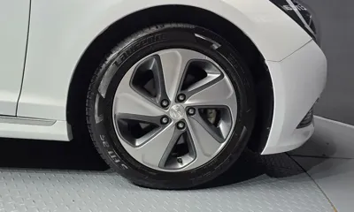 Hyundai Sonata 2015, 122800 км, за 5842.2 USD - фото 21