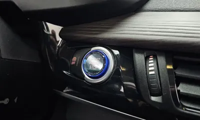 BMW X5 2017, 134604 км, за 18566.79 USD - фото 28