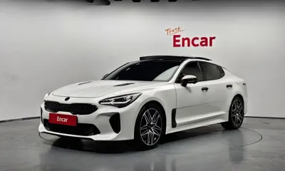 Kia Stinger · 2023 год