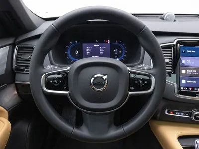 Volvo XC90 2025, 8694 км, за 50214.73 USD - фото 12