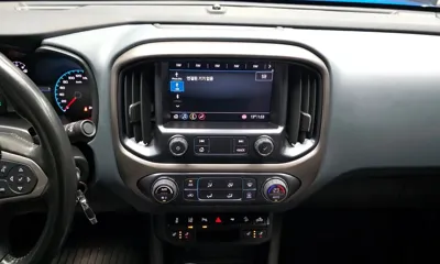 ChevroletGMDaewoo Colorado 2022, 34959 км, за 17723.51 USD - фото 14