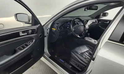 Hyundai Genesis 2013, 94572 км, за 5583.29 USD - фото 10