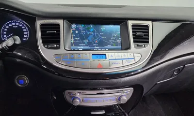Hyundai Genesis 2013, 94572 км, за 5583.29 USD - фото 16