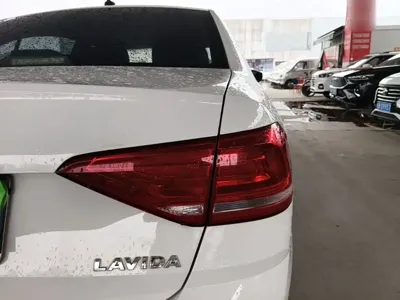 Volkswagen Lavida 2016, 71200 км, за 3501.99 USD - фото 8