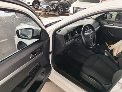 Volkswagen Lavida 2016, 71200 км, за 3501.99 USD - фото 16