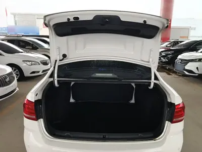 Volkswagen Lavida 2016, 71200 км, за 3501.99 USD - фото 19
