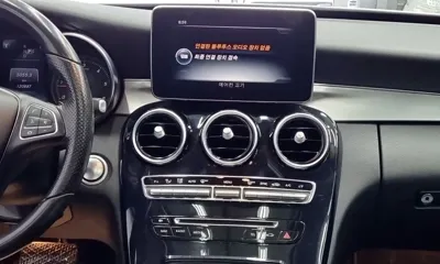 Mercedes-Benz C-Class 2015, 120887 км, за 7166.13 USD - фото 11