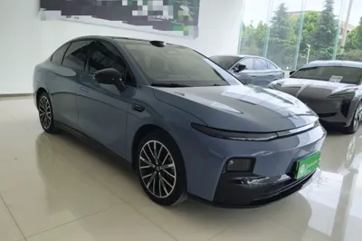 Leapmotor B01 2025, 8000 км, за 16084 USD