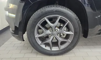 Jeep Cherokee 2020, 65349 км, за 14375.74 USD