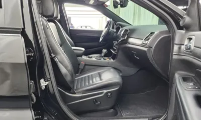 Jeep Cherokee 2020, 65349 км, за 14260.59 USD - фото 11