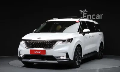 Kia Canival · 2021 год