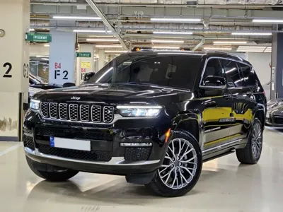Jeep Cherokee · 2023 год