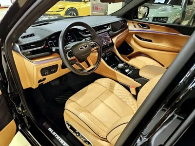 Jeep Cherokee 2023, 31543 км, за 64329.79 USD - фото 7