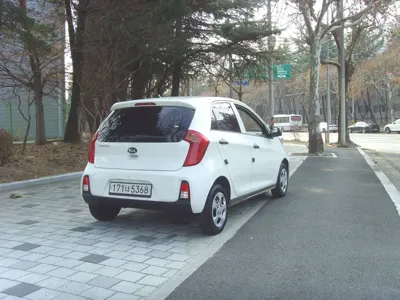Kia Morning 2016, 98078 км, за 2642.38 USD