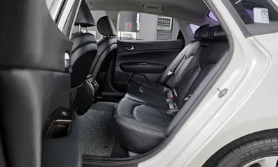 Kia K5 2016, 98612 км, за 6574.17 USD - фото 12