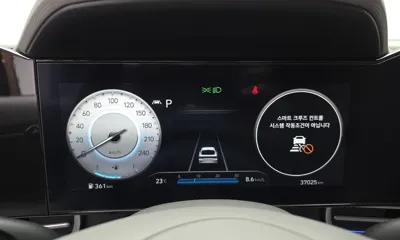 Hyundai Avante 2023, 37025 км, за 16848.83 USD - фото 8