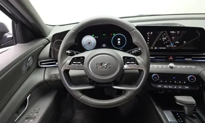 Hyundai Avante 2023, 37025 км, за 16848.83 USD - фото 13