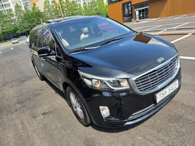 Kia Canival 2015, 174649 км, за 4879.48 USD