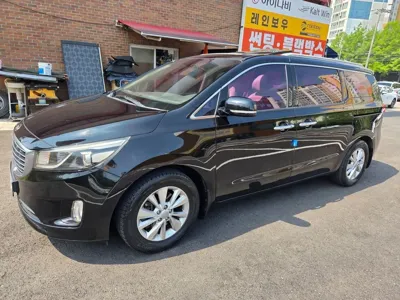 Kia Canival 2015, 174649 км, за 4879.48 USD