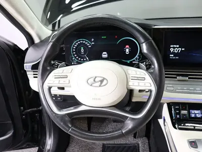 Hyundai Grandeur 2023, 107019 км, за 14977.21 USD - фото 14