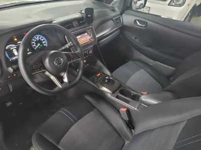 Nissan Leaf 2019, 43292 км, за 8262.83 USD - фото 6